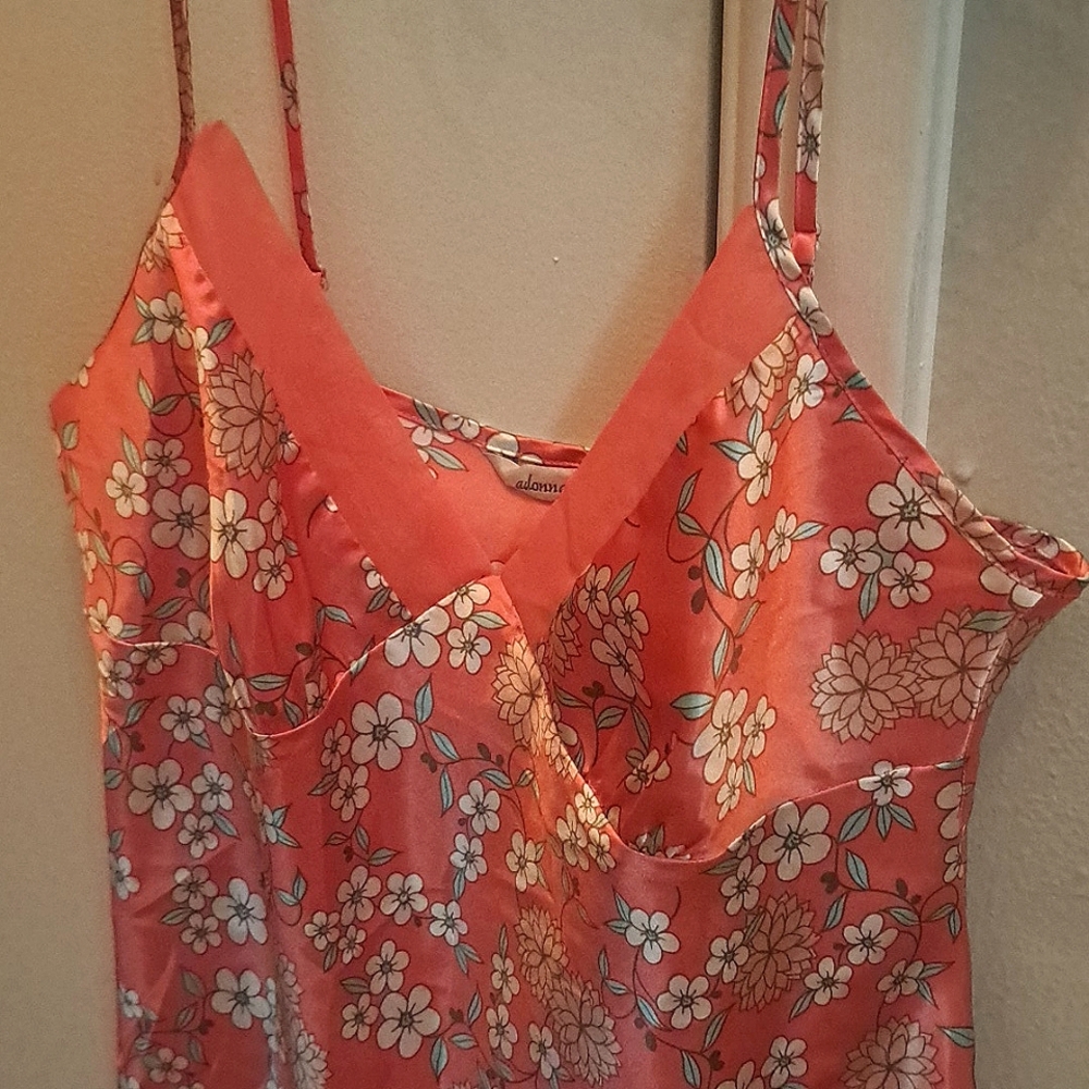 Adonna silky nightdress - peach flowers